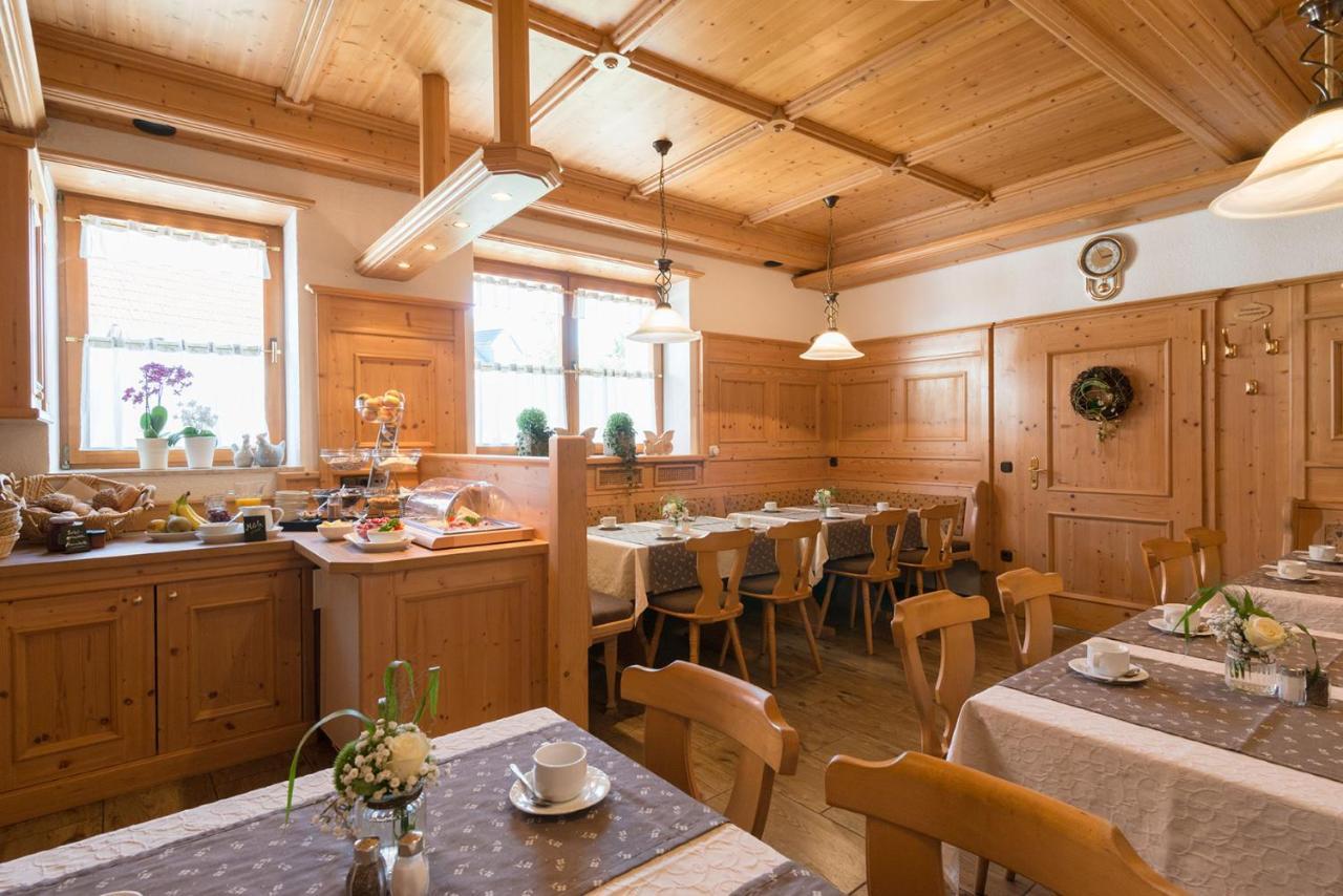 Gasthof-Pension Brauner Hirsch In Alfeld - Mittelfranken Εξωτερικό φωτογραφία