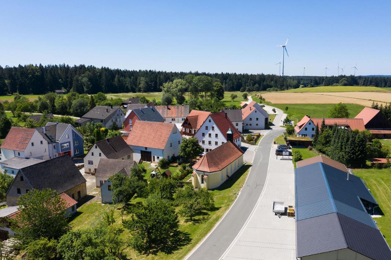 Gasthof-Pension Brauner Hirsch In Alfeld - Mittelfranken Εξωτερικό φωτογραφία