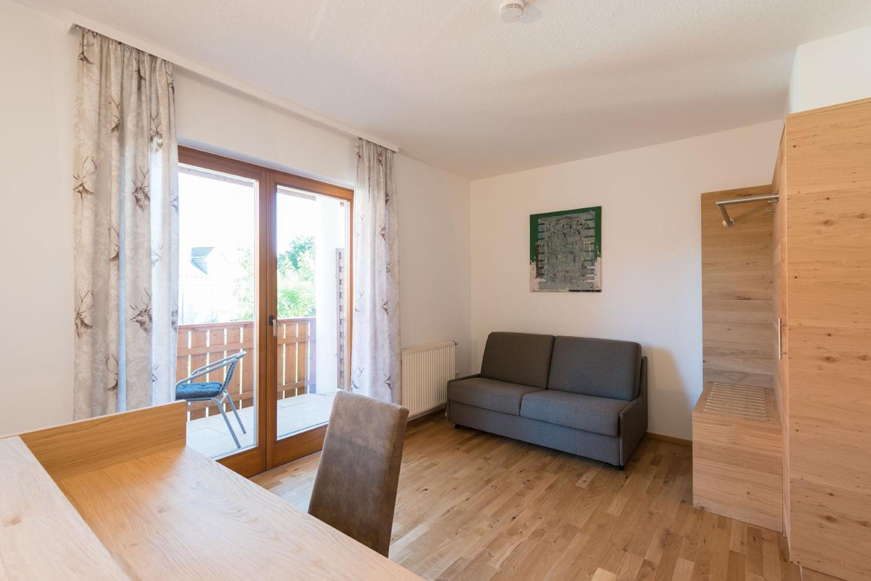 Gasthof-Pension Brauner Hirsch In Alfeld - Mittelfranken Εξωτερικό φωτογραφία